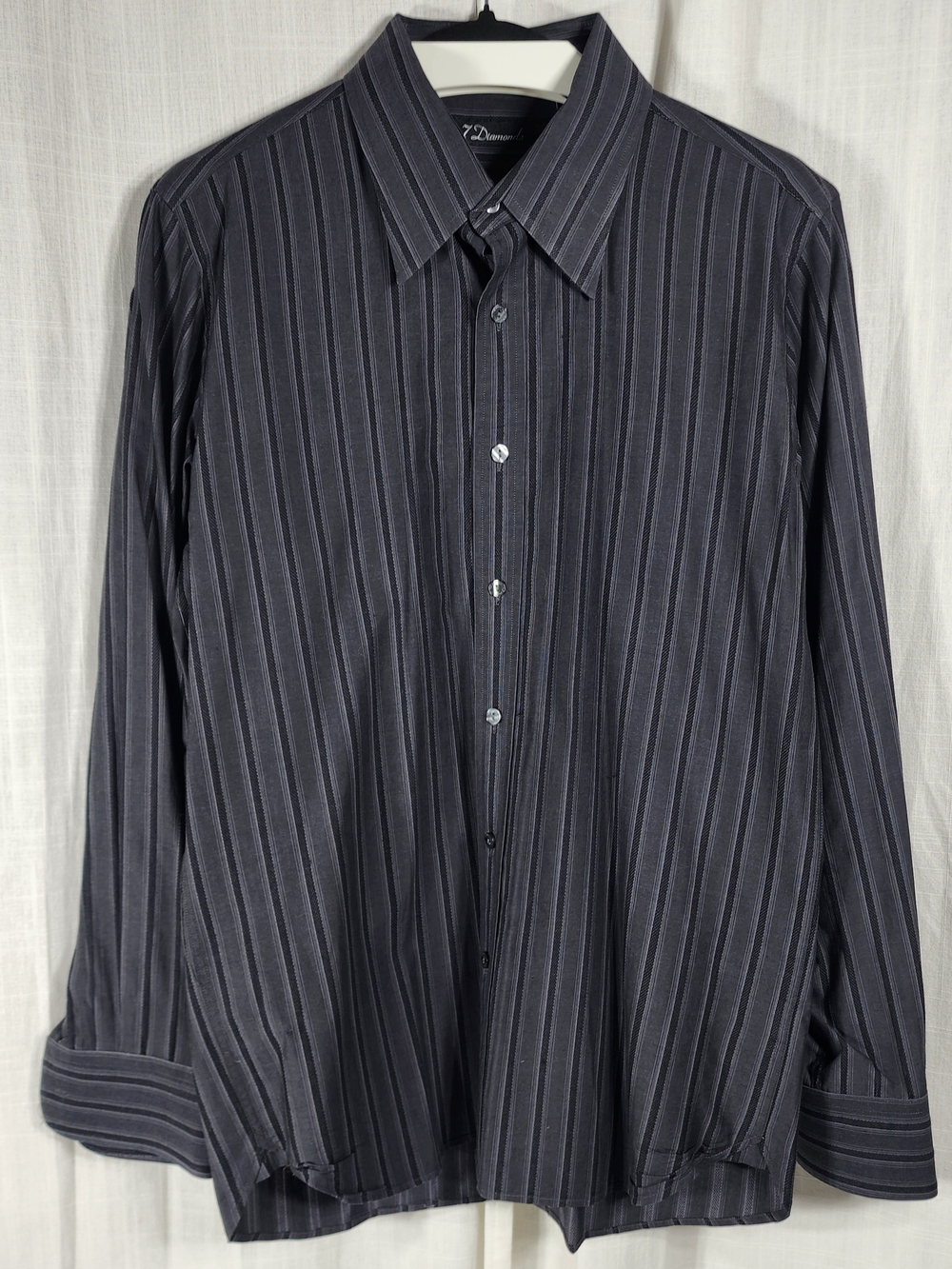 7 Diamonds Men's Charcoal Pinstripe Button-Down Shirt